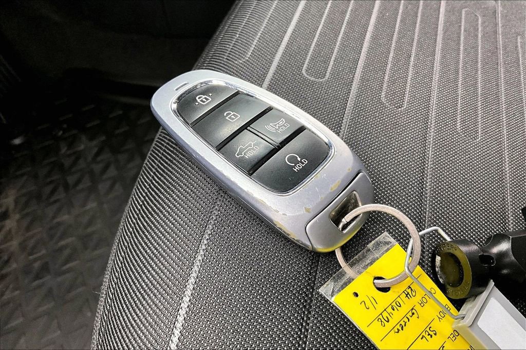 Used 2024 Hyundai Santa Cruz SEL w/ Activity Package AWD/4WD image 11