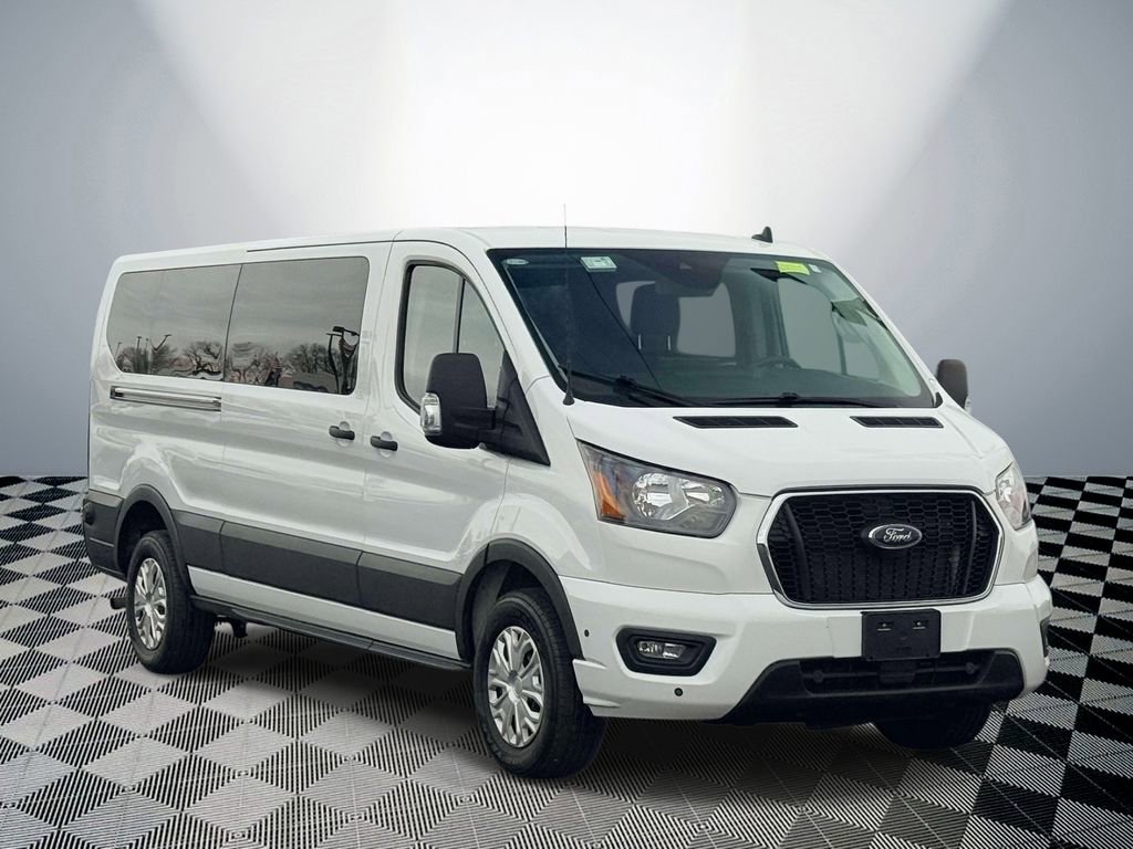 Used 2024 Ford Transit 350 XLT image 4