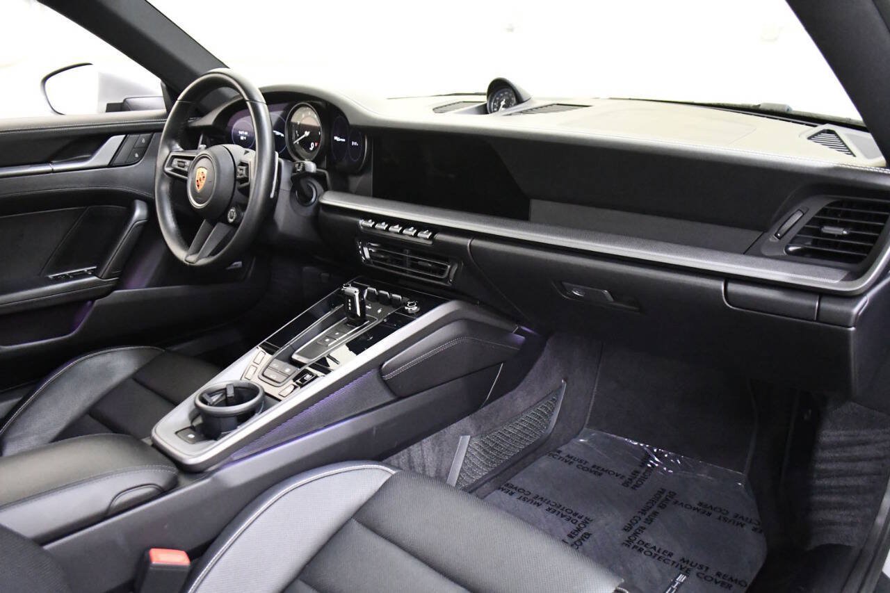 Used 2022 Porsche 911 Carrera w/ Premium Package RWD image 14