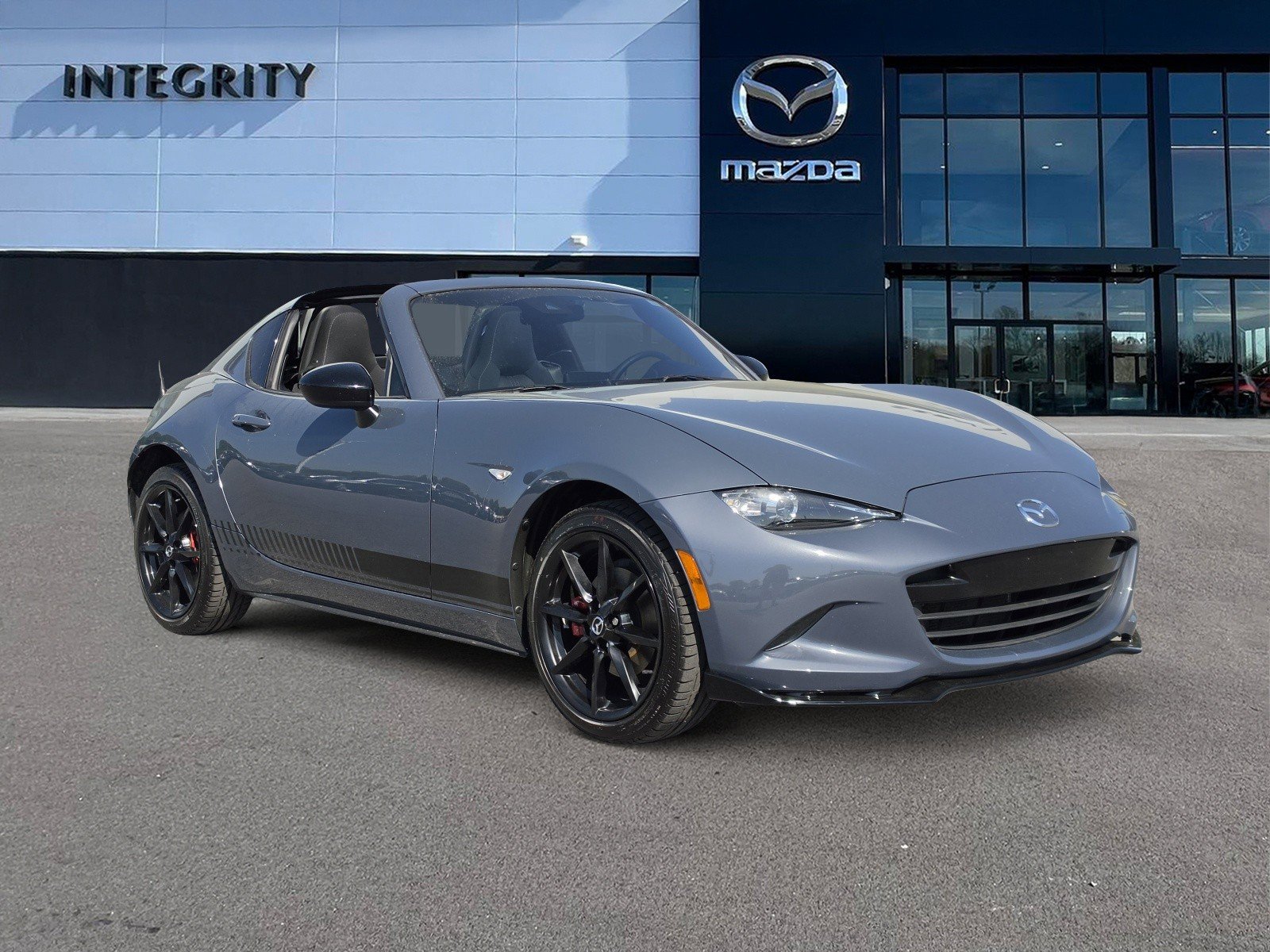 Used 2021 MAZDA MX-5 Miata RF Club w/ Interior Package (MT) image 1