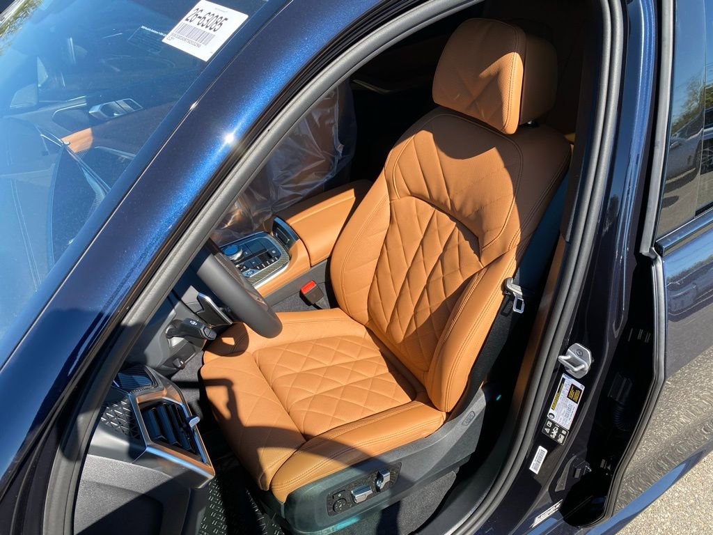 New 2026 BMW X5 M60i image 13