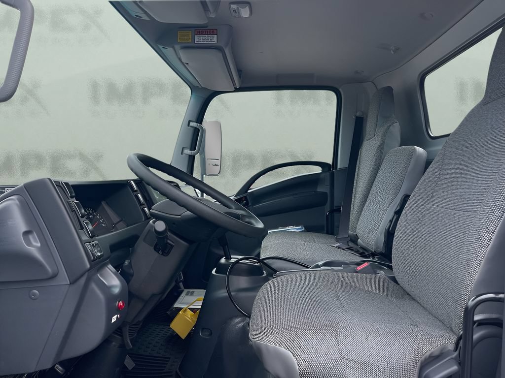 Used 2024 Chevrolet Low Cab Forward RWD image 10