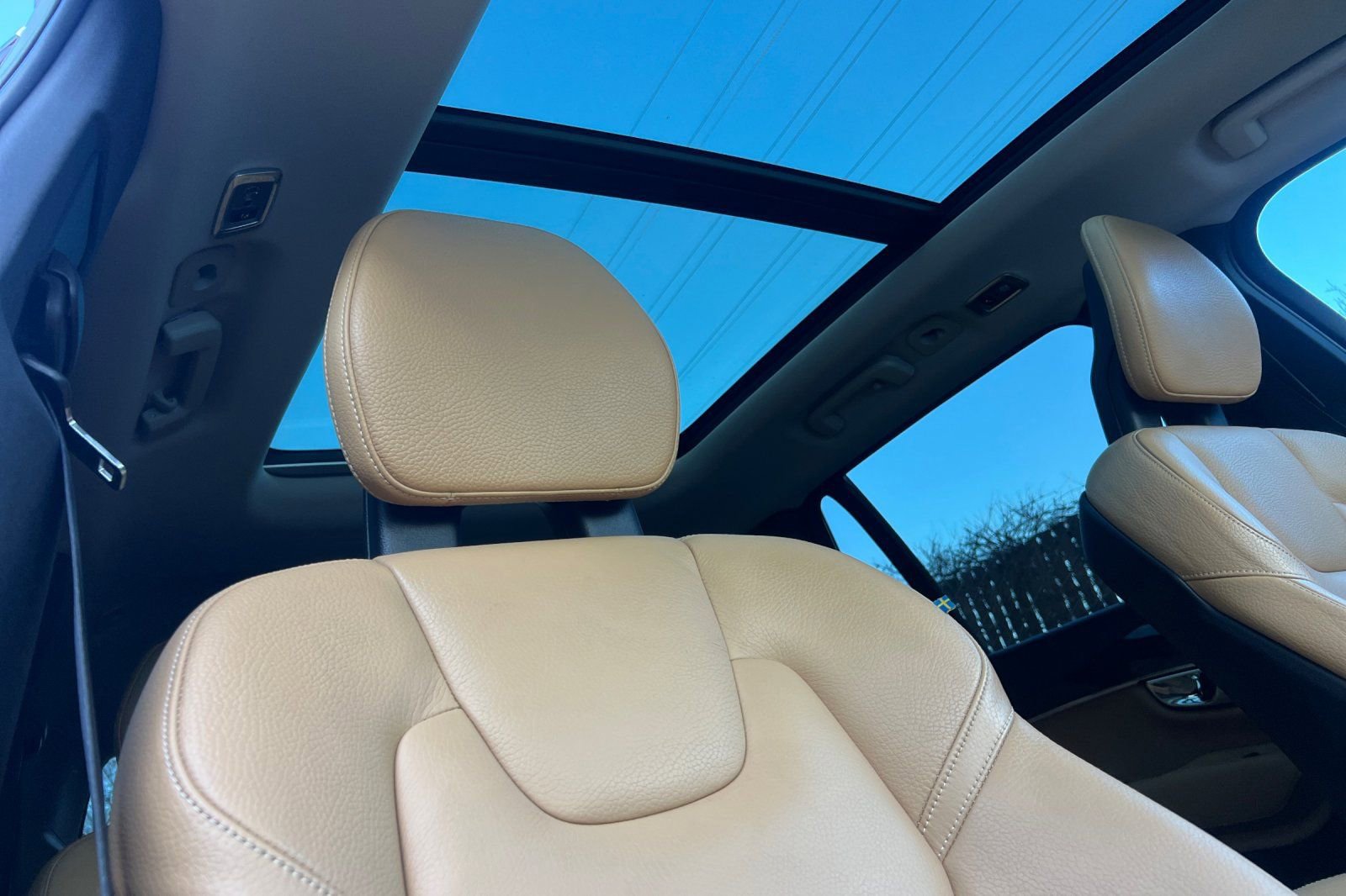 Used 2016 Volvo XC90 T6 Momentum w/ Protection Package Plus image 17