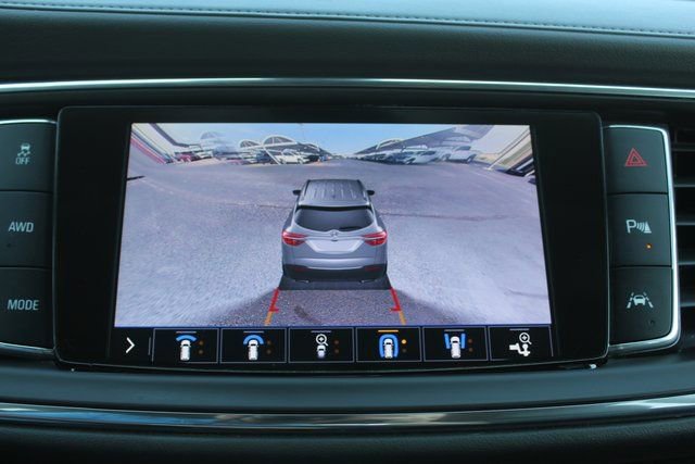 Used 2020 Buick Enclave Avenir w/ Avenir Technology Package image 39