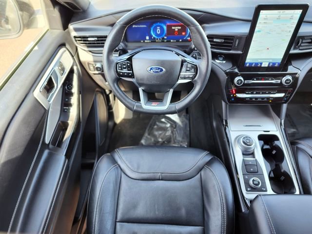 Used 2017 Ford Explorer Sport w/ Equipment Group 401A image 13