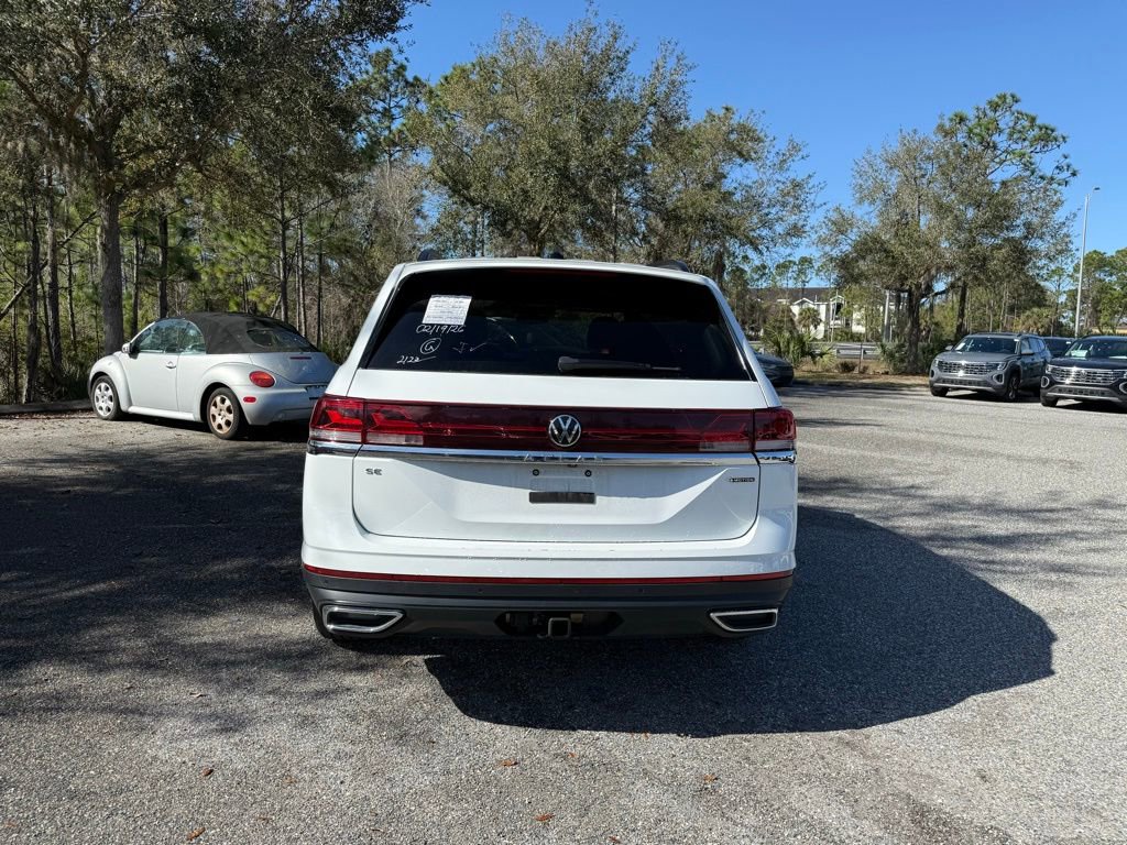 Used 2024 Volkswagen Atlas SE image 13