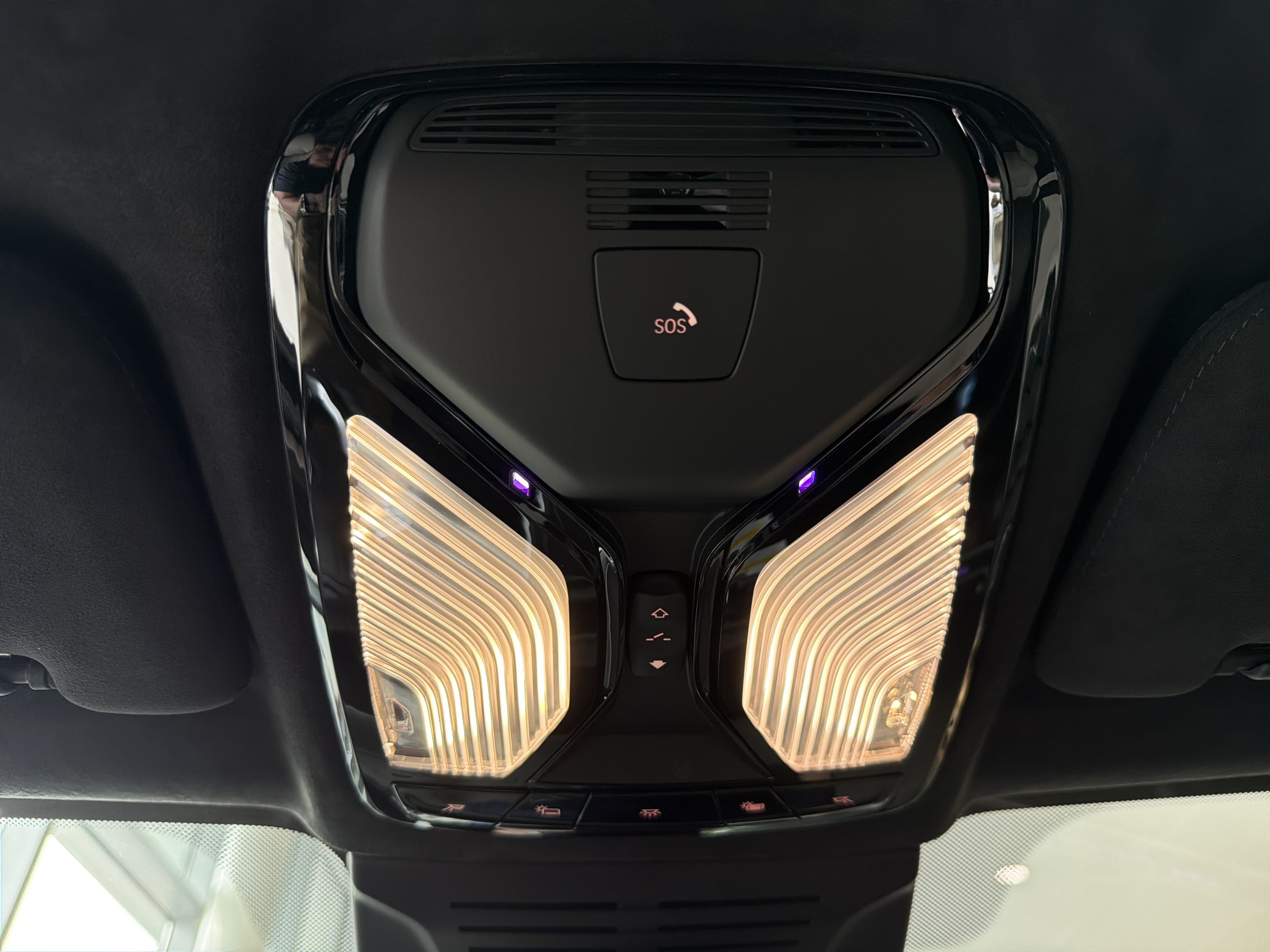 New 2026 BMW ALPINA XB7 AWD/4WD image 15