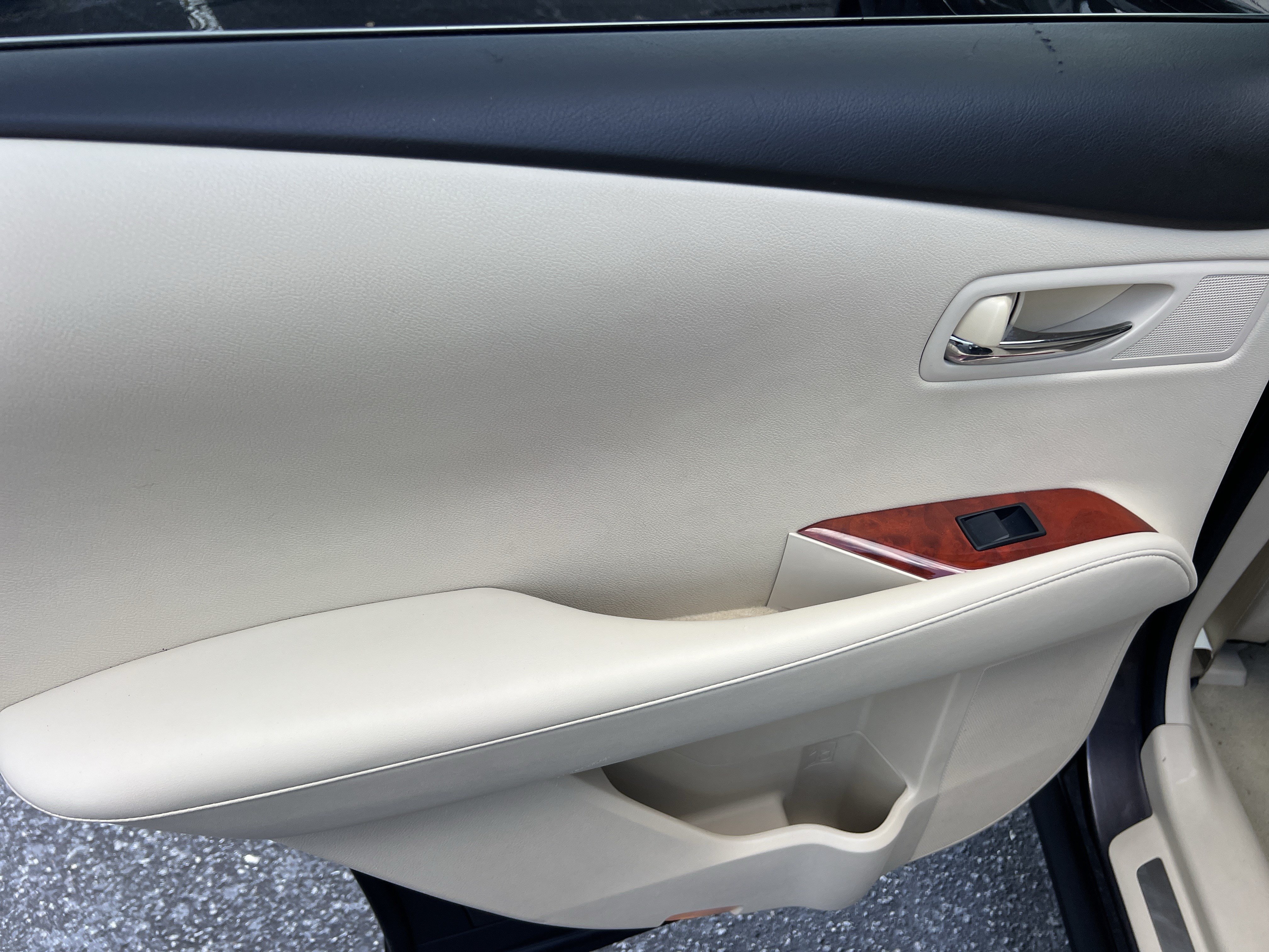 Used 2010 Lexus RX 350 AWD w/ Premium Pkg image 23
