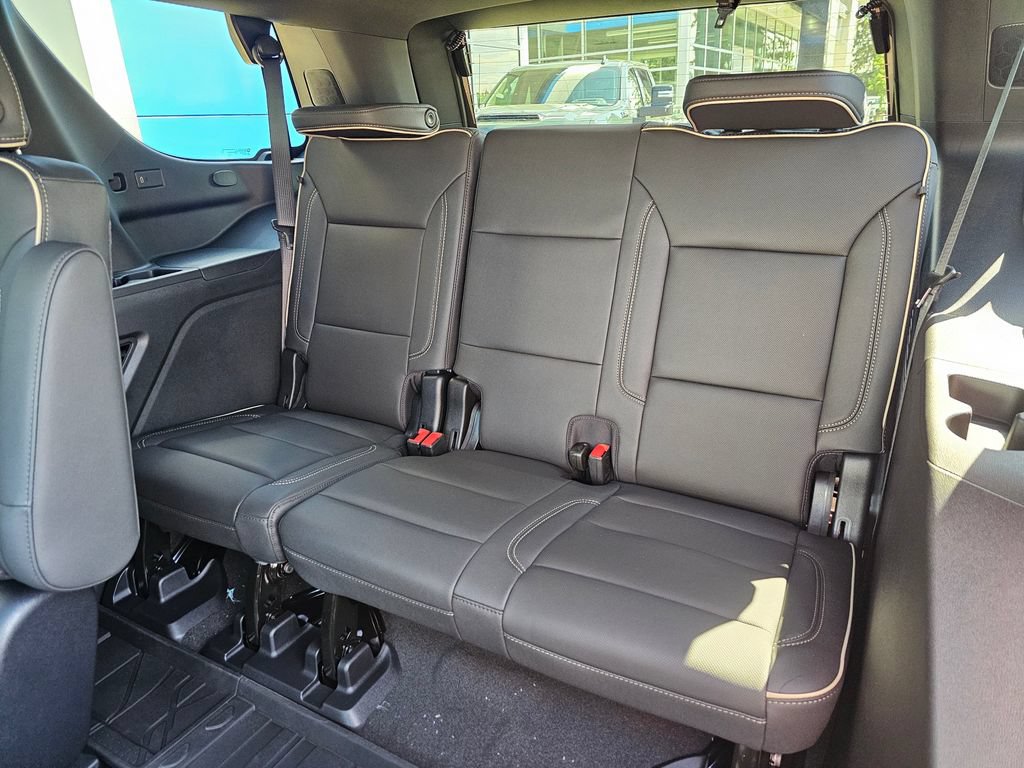 New 2026 Chevrolet Tahoe Premier w/ Sun And Tow Package AWD/4WD image 18