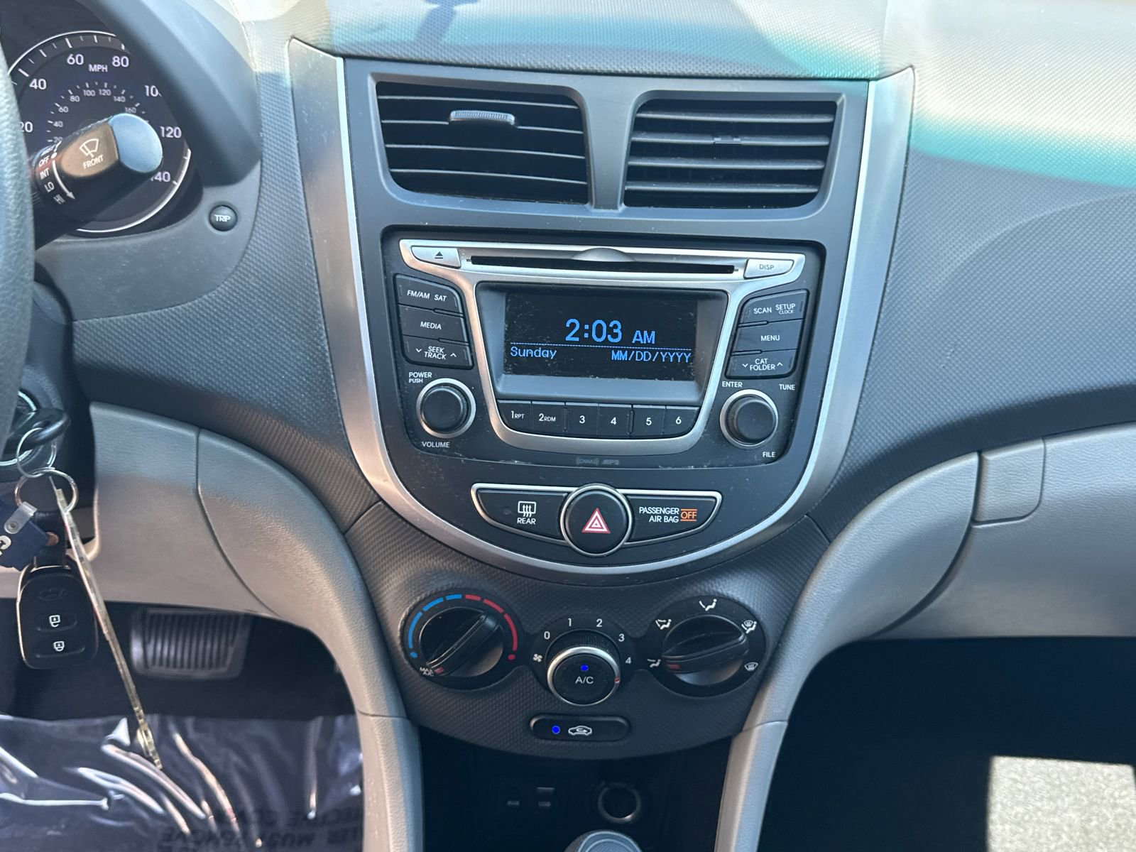 Used 2016 Hyundai Accent SE FWD image 24