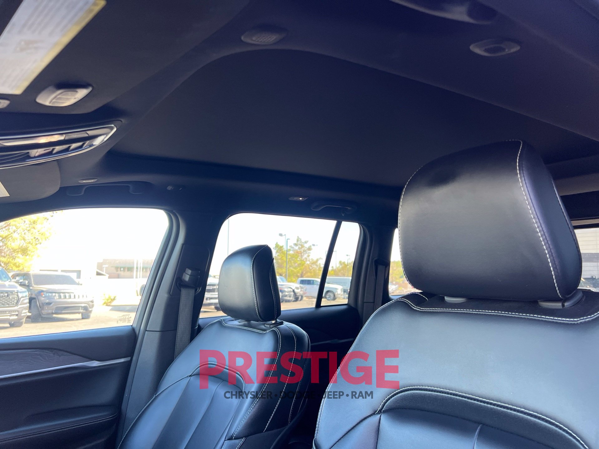 Used 2024 Jeep Grand Cherokee Limited 4xe AWD/4WD image 34