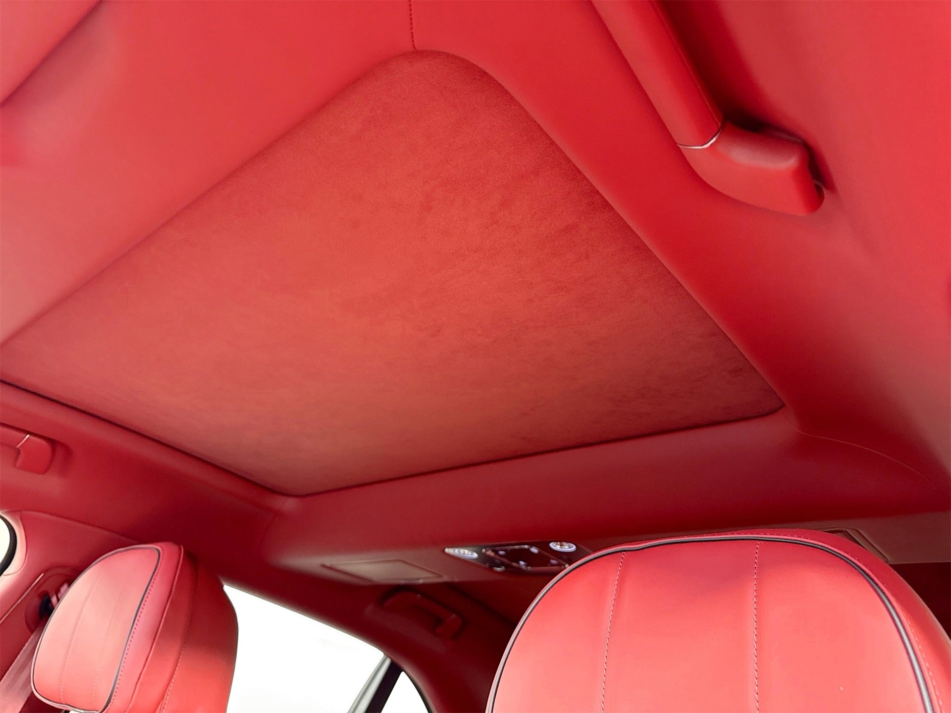 Used 2023 Bentley Flying Spur W12 image 32