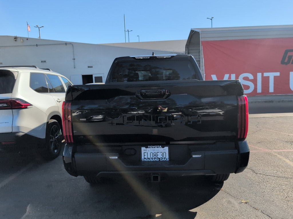Used 2026 Toyota Tundra Limited AWD/4WD image 4