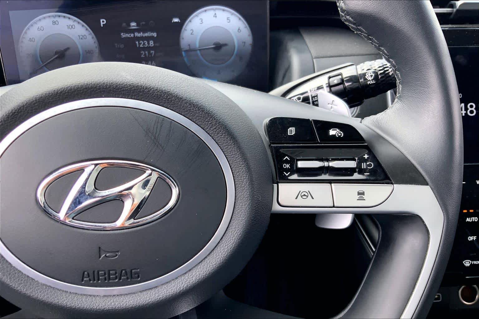 Used 2024 Hyundai Santa Cruz Limited AWD/4WD image 24