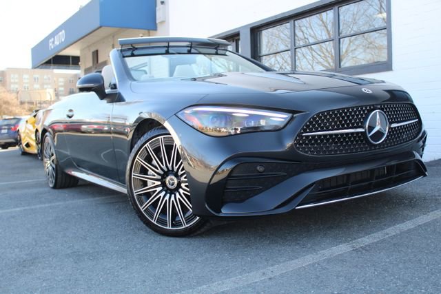 Used 2024 Mercedes-Benz CLE 450 4MATIC Cabriolet image 3