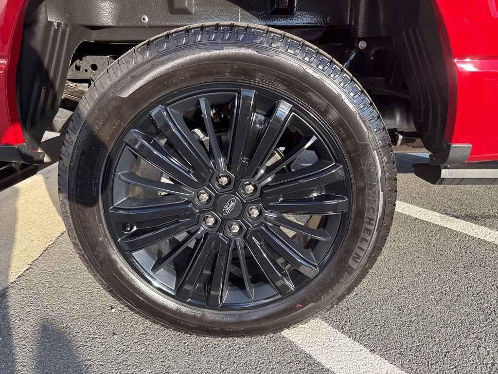 Used 2025 Ford F150 Platinum w/ Equipment Group 702A High image 9