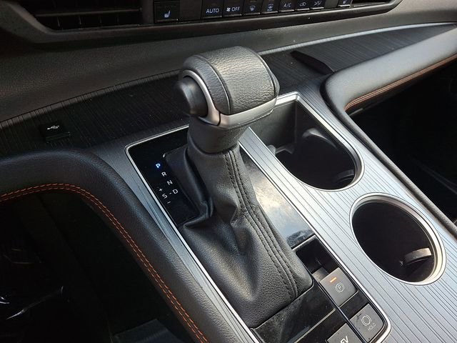 Used 2023 Toyota Sienna XSE FWD image 14