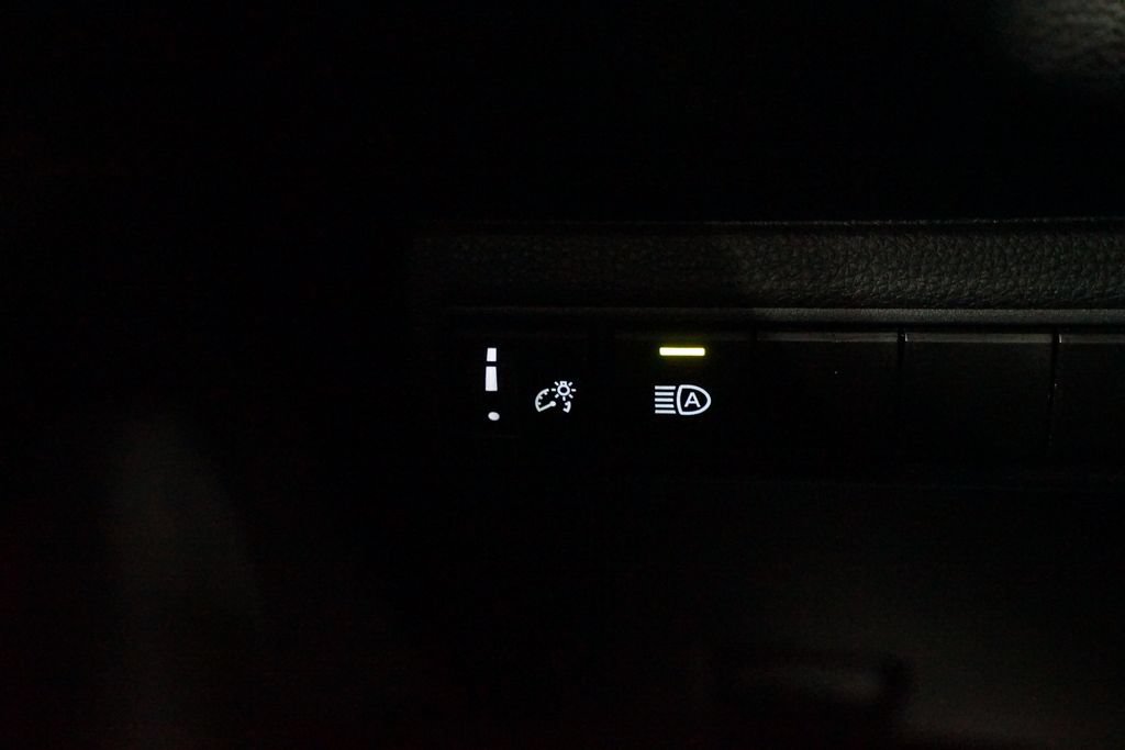 Certified 2024 Toyota Corolla LE FWD image 22