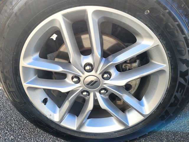 Used 2024 Dodge Durango GT image 13