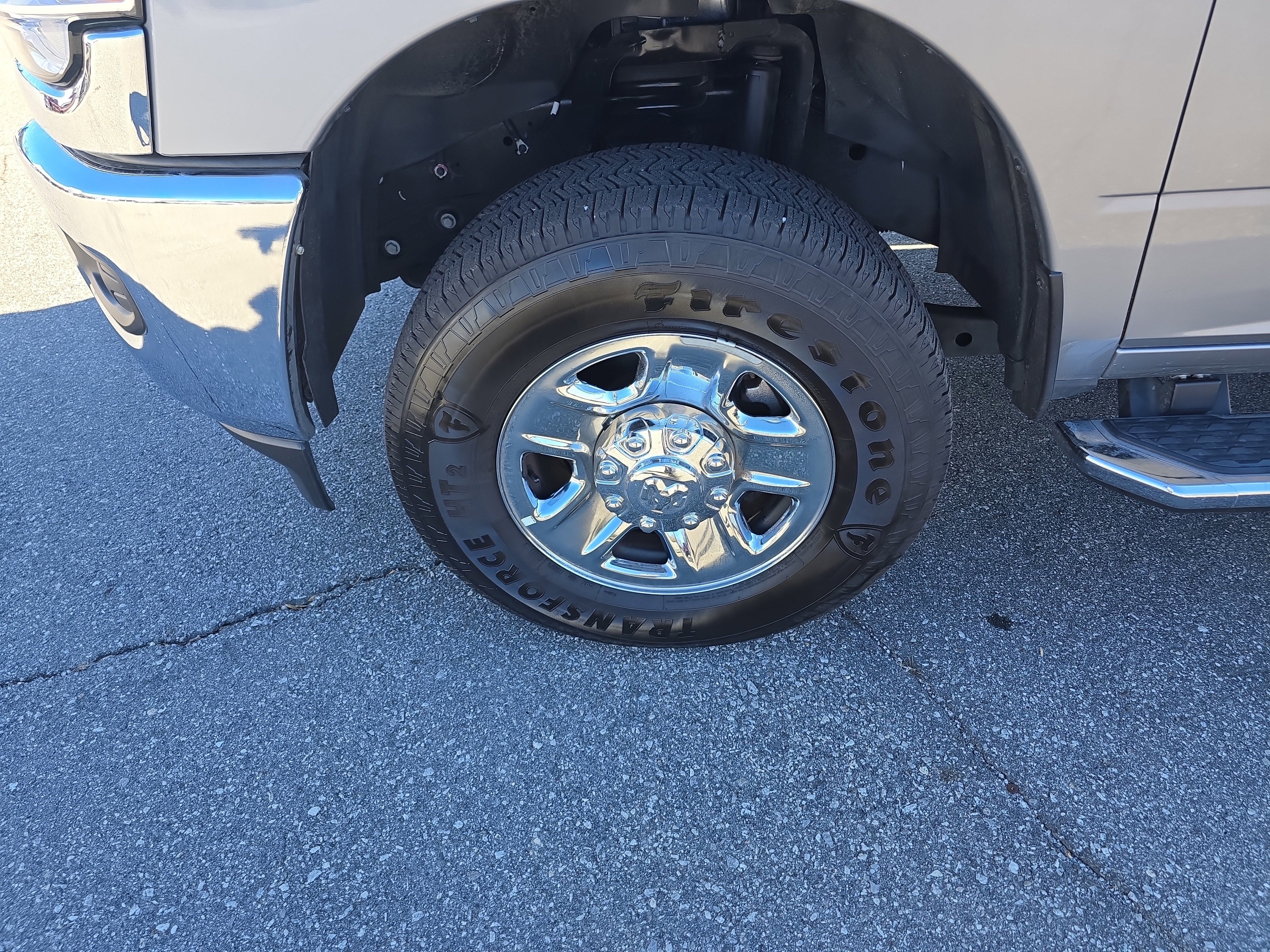 Used 2024 RAM 2500 Big Horn w/ Bed Utility Group image 11