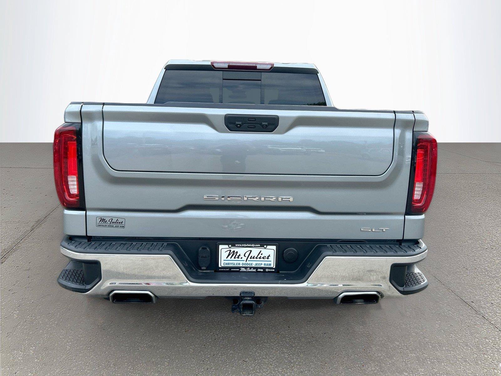 Used 2023 GMC Sierra 1500 SLT w/ SLT Premium Package AWD/4WD image 5