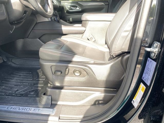 Used 2023 Chevrolet Suburban RST AWD/4WD image 21