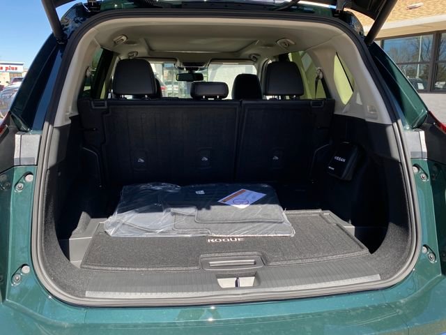 New 2026 Nissan Rogue Platinum image 26