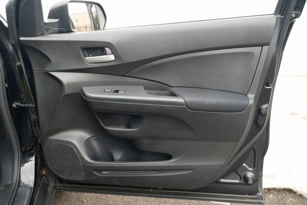 Used 2015 Honda CR-V LX image 30