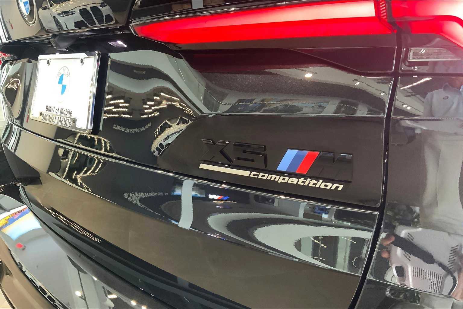 New 2026 BMW X5 M Competition w/ Executive Package image 16