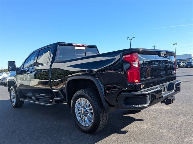 Used 2022 Chevrolet Silverado 3500 High Country image 7