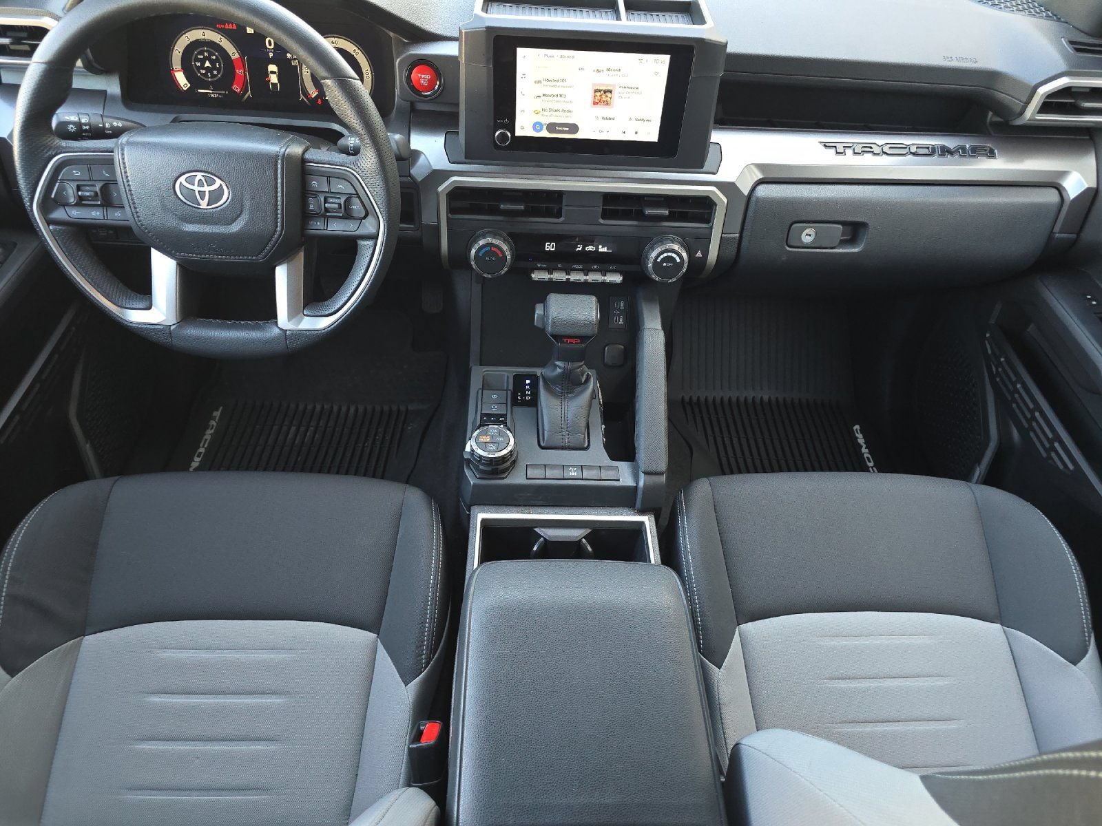 Used 2025 Toyota Tacoma TRD Off-Road AWD/4WD image 12