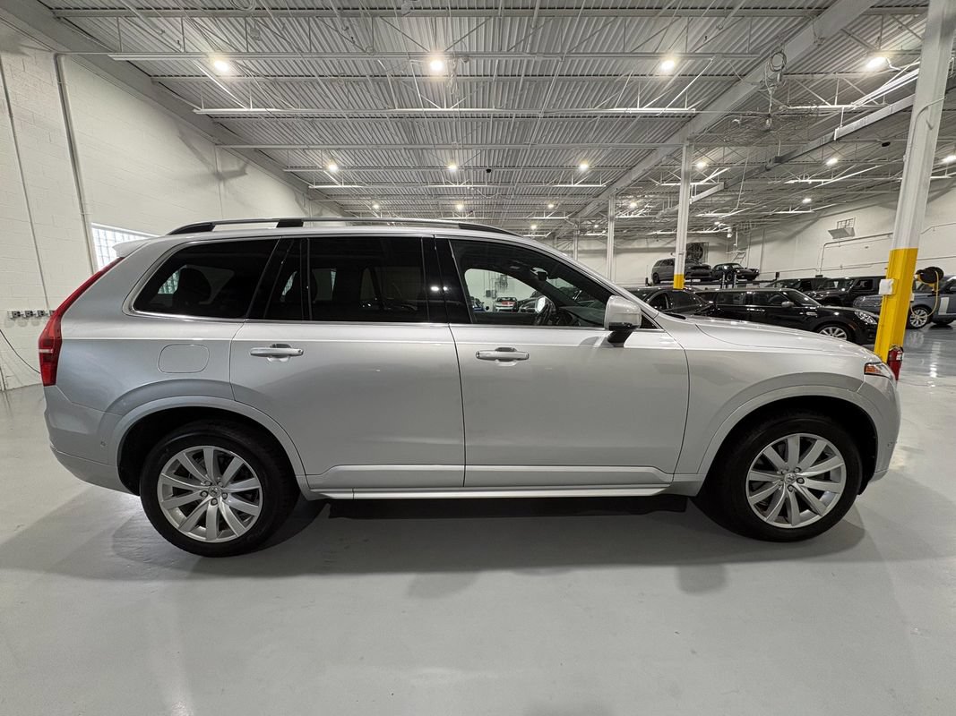 Used 2017 Volvo XC90 T6 Momentum w/ Vision Package AWD/4WD image 8