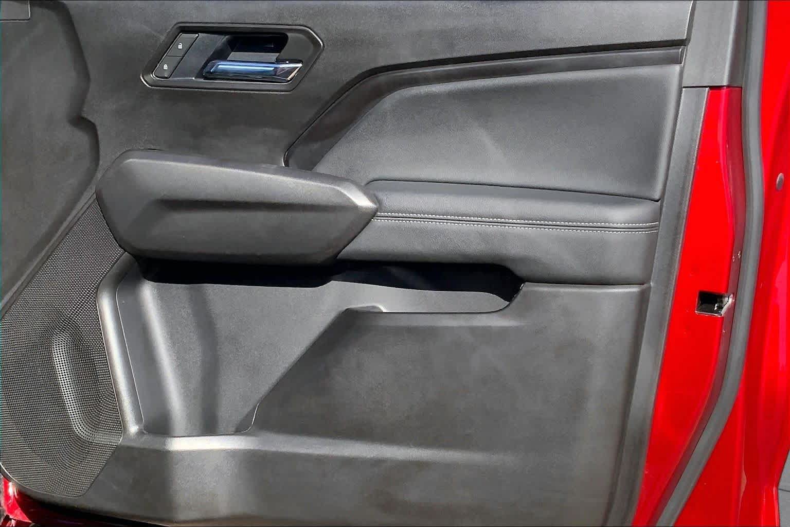Used 2025 GMC Canyon Elevation w/ Convenience Package AWD/4WD image 23