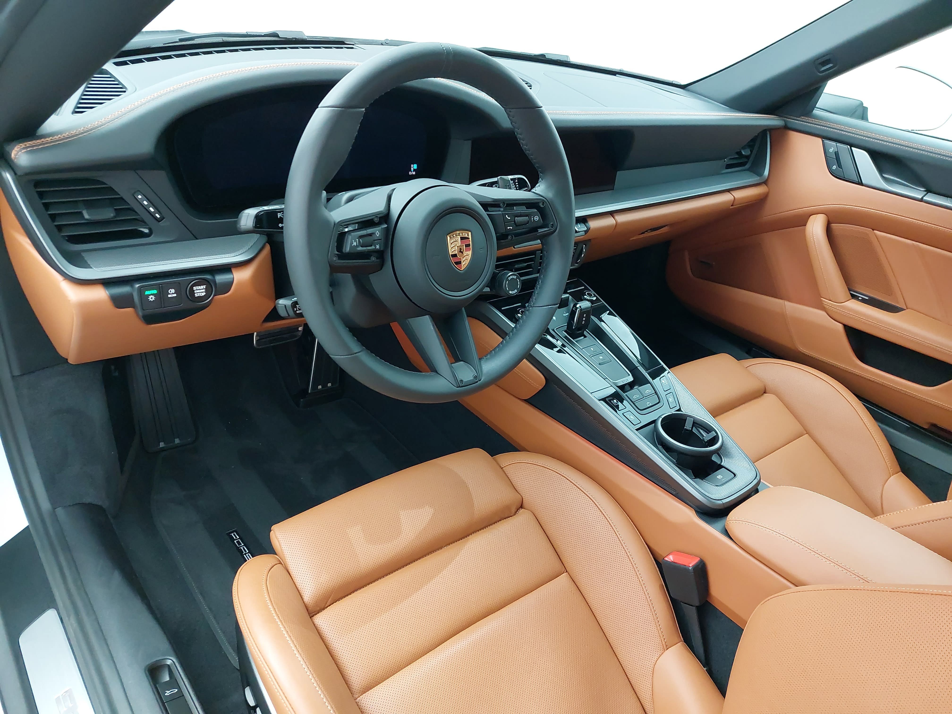 Certified 2026 Porsche 911 Carrera RWD image 4