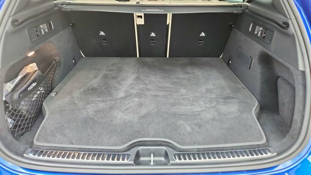 Used 2025 Mercedes-Benz GLC 350e 4MATIC image 15