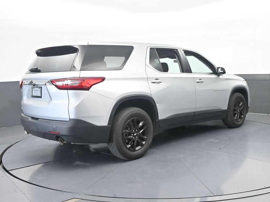 Used 2020 Chevrolet Traverse LS FWD image 6