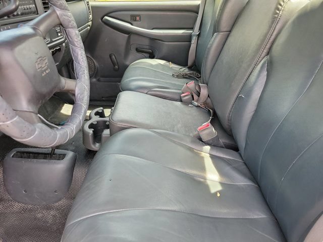 Used 2001 Chevrolet Silverado 1500 4x4 Regular Cab w/ Firm Ride Suspension Pkg image 11