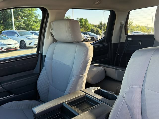 Used 2022 Toyota Tundra SR5 AWD/4WD image 14