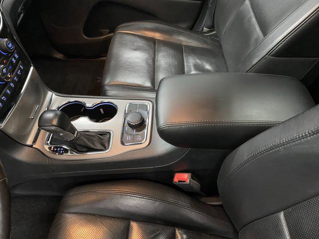 Used 2021 Jeep Grand Cherokee Limited w/ Luxury Group II AWD/4WD image 22