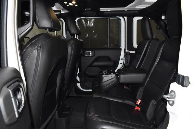 Used 2022 Jeep Wrangler Unlimited Sahara image 28