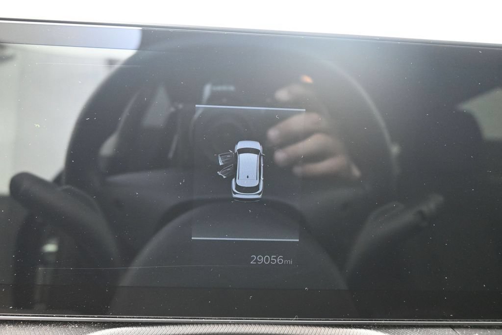 Used 2026 Kia Sportage LX FWD image 27