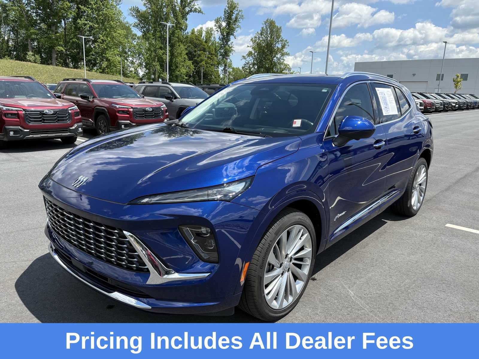 Used 2025 Buick Envision Avenir AWD/4WD image 5