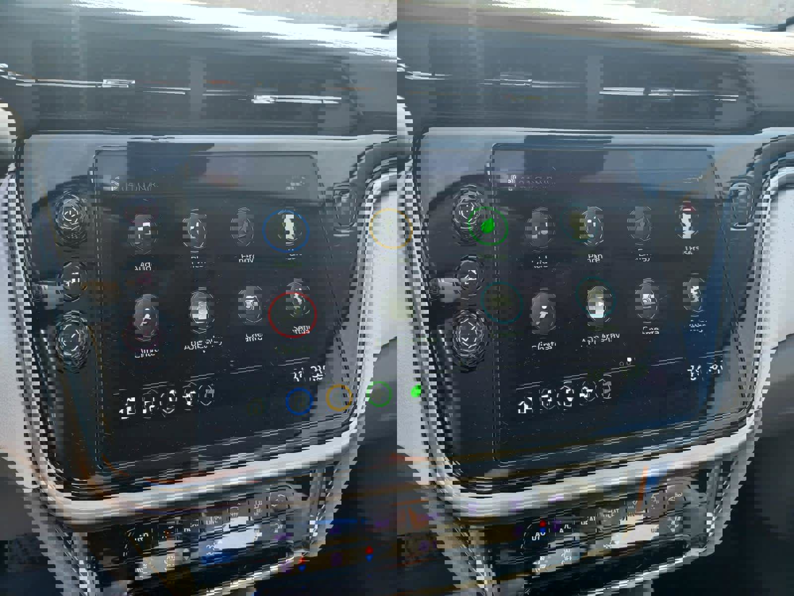 Used 2023 Chevrolet Bolt EUV Premier image 10