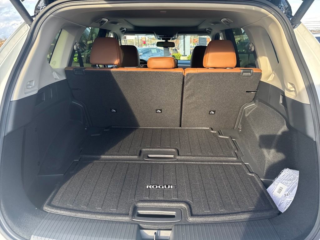 New 2026 Nissan Rogue Platinum w/ Platinum Premium Package image 32