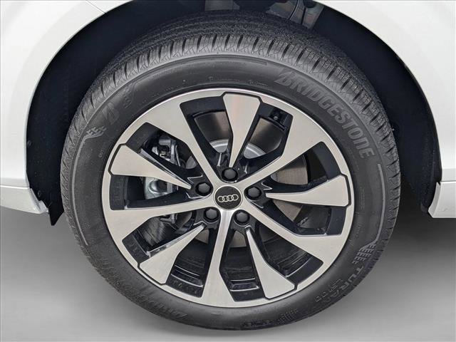 New 2026 Audi Q3 quattro 2.0T image 9