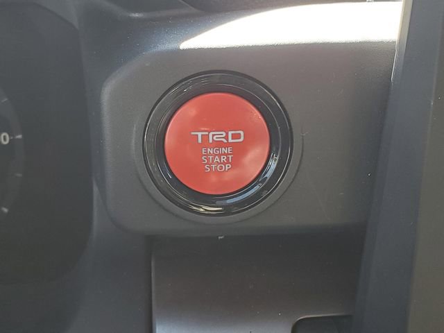Used 2025 Toyota Tacoma TRD Off-Road AWD/4WD image 21