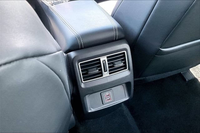 Used 2018 Nissan Maxima Platinum FWD image 10