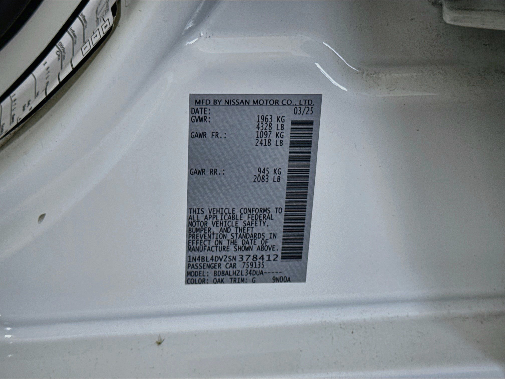 Used 2025 Nissan Altima 2.5 SV FWD image 40