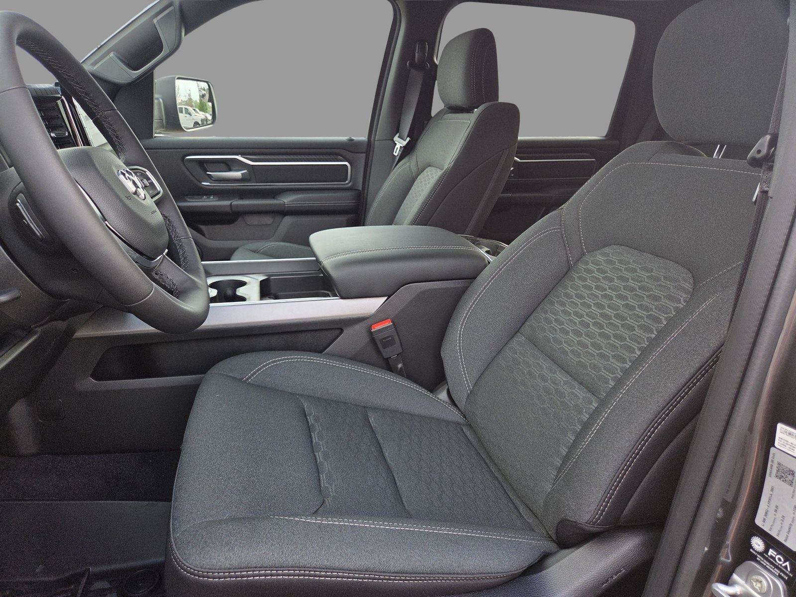 New 2026 RAM 1500 Big Horn AWD/4WD image 16