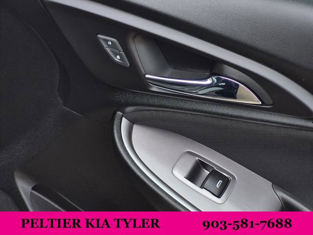 Used 2022 Chevrolet Malibu LT w/ Midnight Edition FWD image 16